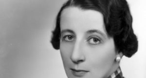 Ritratti noir: Un “Tey” alle cinque con delitto – Josephine Tey