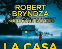 Robert Bryndza – La casa nella nebbia